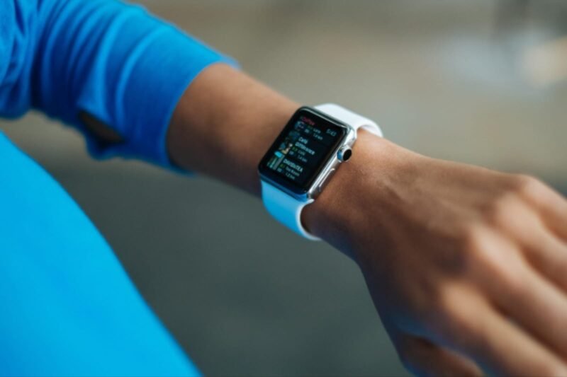 Ilustrasi Smartwatch. (Pixabay.com @fancycrave1)