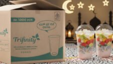 Persiapan Ramadhan makin tenang! 🌙📦 PT Triguna Jaya Sentosa pastikan stok kemasan Trifinity aman terkendali. Dari gelas es buah sampai kotak nasi katering, semuanya ready dan bersertifikat Halal.