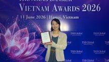 Cathay United Bank Ho Chi Minh City Branch’s CUB Vietnam App was named Best Consumer Lending Technology in Vietnam by The Asian Banker; Ms. Hung Yun Liu, Head of Consumer Banking at CUBHCM, accepted the award on behalf of the bank. (Photo provided by Cathay United Bank)