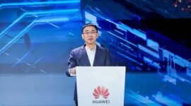 Hou Jinlong, Director of the Board of Huawei, President of Huawei Digital Power